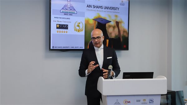 رئيس جامعة عين شمس