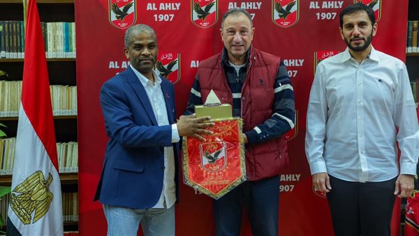 الخطيب يستقبل رئيس