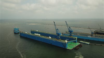 لأول مرة.. 387 سفينة جديدة تعبر قناة السويس بإيرادات 71.8 مليون دولار