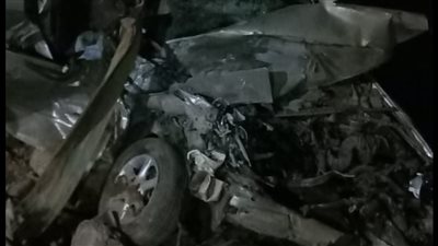 مصرع شخص وإصابة 4 آخرين في حادث تصادم سيارتين بأسوان