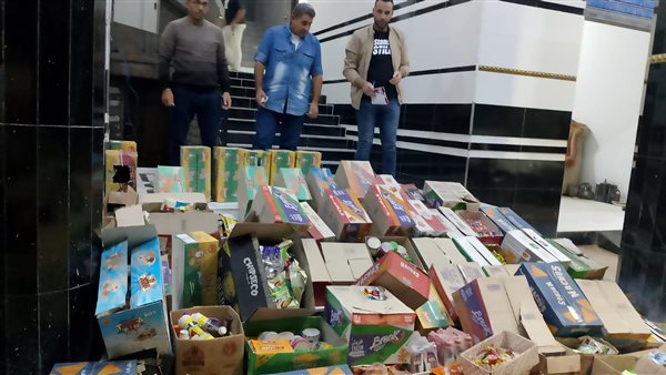 ضبط مواد غذائية منتهية