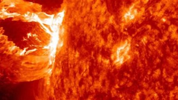 عواصف شمسية 