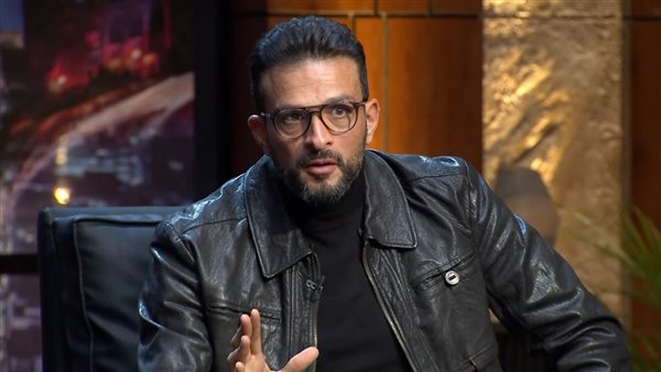 رجل الأعمال أيمن