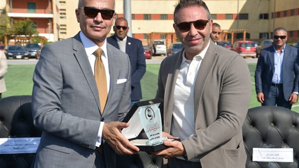 رئيس جامعة عين شمس