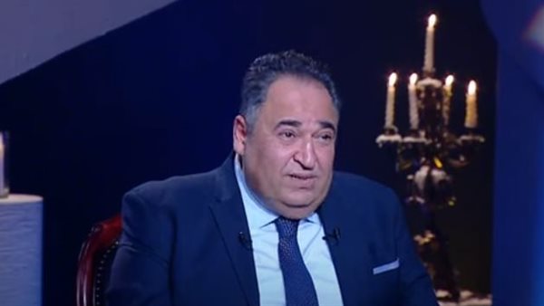 الإعلامي محمد علي