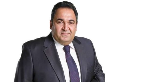 الإعلامي محمد علي