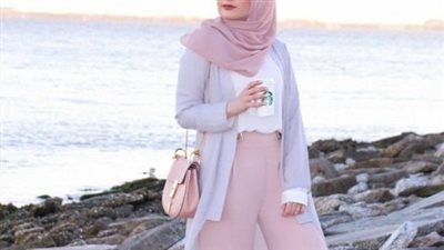 موضة صيف 2024.. موديلات مميزة وألوان مبهجة وللمحجبات نصيب وافر