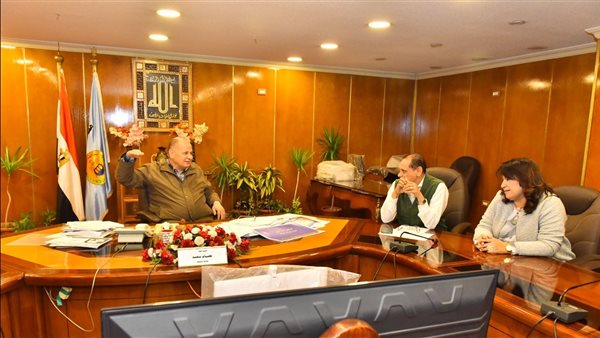 اللواء عصام سعد محافظ