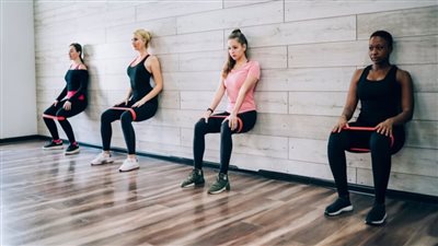 طرق سهلة لبناء العضلات بعد سن الأربعين.. تعرف عليها