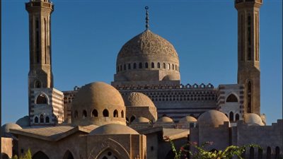 مسجد المصطفى أشهر مساجد شرم الشيخ.. تحفة معمارية وقبلة للسياحة الدينية | صور 