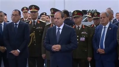السيسي يتفقد أجنحة معرض الصناعات الدفاعية والعسكرية إيديكس 2023 | بث مباشر 