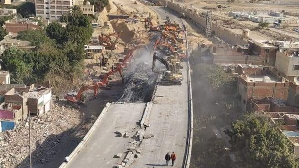 هدم كوبري شمال طرة