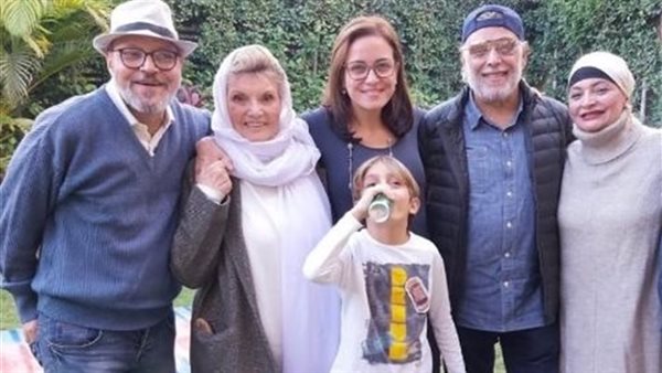 الفنان أشرف عبد الغفور