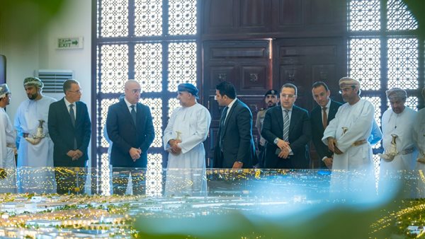 جانب من زيارة وزير