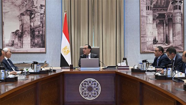 اجتماع لرئيس الوزراء