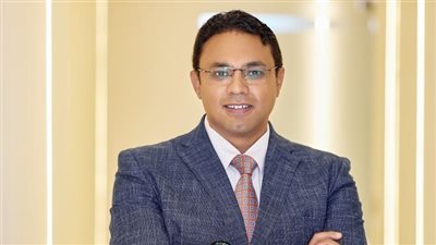 استشاري يوضح أسباب آلام عرق النسا والانزلاق الغضروفي