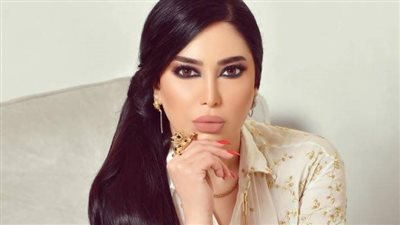 رنا الأبيض: يوجد حروب نسوية بالوسط الفني | فيديو 