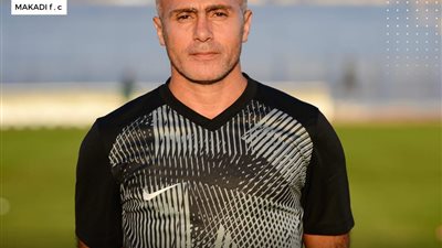 مكادي يوافق على استقالة عثمان أحمد عثمان مدرب فريق الكرة