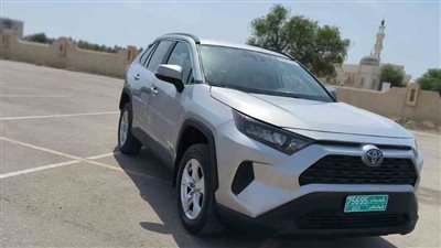 مواصفات وأسعار تويوتا راف فور في سوق المستعمل العماني