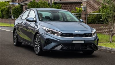 سعر كيا جراند سيراتو في سوق السيارات المستعملة