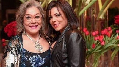 ماجدة خير الله تطلب الدعاء لـ ناهد السباعي بعد وفاة والدتها: كانتا مثل توأم ملتصق