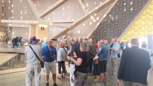 إقبال كبير على زيارة