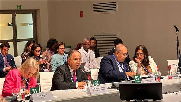 جانب من جلسة النفاش