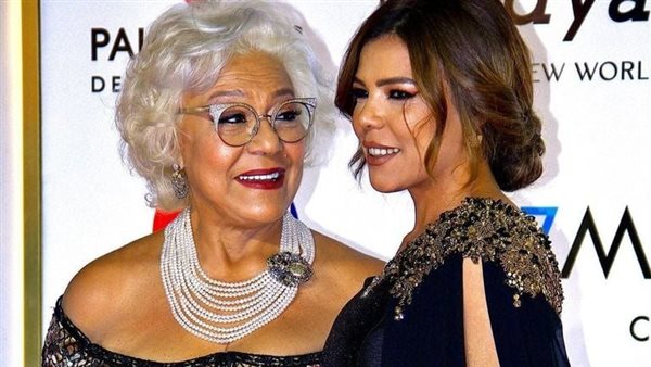 ناهد السباعي ووالدتها