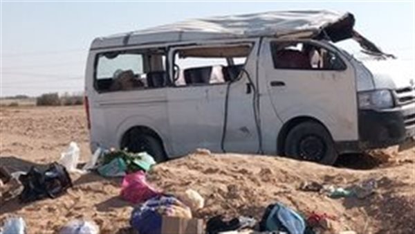 انقلاب ميكروباص بالأقصر