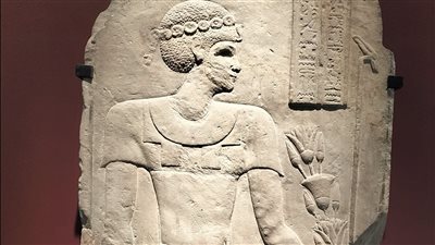 تعود إلى العصر الروماني.. المتحف المصري يعرض لوحة جدارية لـ جندي من النوبة 