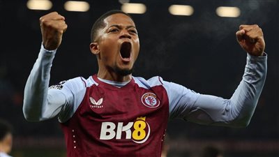 تعثر جديد.. مانشستر سيتي يخسر أمام أستون فيلا في الدوري الإنجليزي