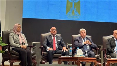 رئيس جامعة عين شمس: نسعى لتوعية جميع منتسبينا بتحديات الأمن القومي