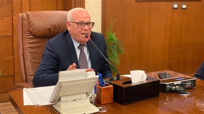 محافظ بورسعيد يُسلم 50 مصنعا لـ الشباب| تفاصيل