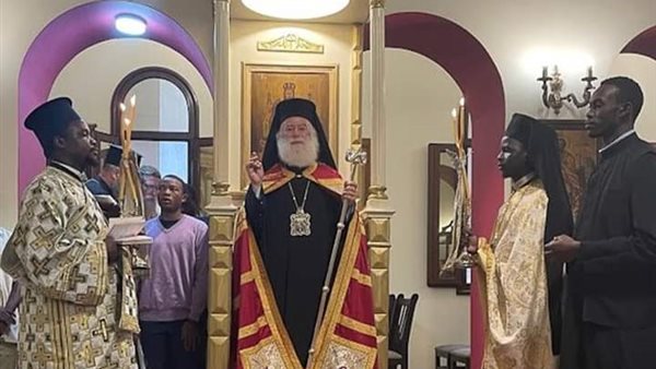 البابا ثيودروس يترأس