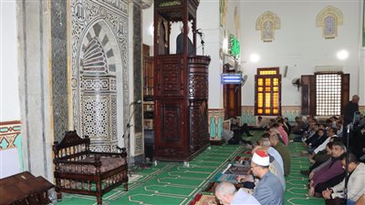 خذوا زينتكم عند كل مسجد موضوعًا لخطبة الجمعة اليوم | نص الخطبة