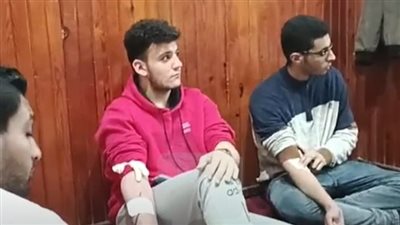 أهالي البحيرة يتوافدون للتبرع بالدم من أجل إنقاذ حياة المرضى بالمحافظة | بث مباشر