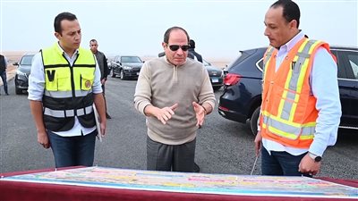 السيسي: شق محور اللواء محمود نصر وسط قاعدة المشير طنطاوي