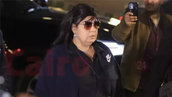 الفنانة فيفي عبده