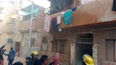 اندلاع حريق في شقة سكنية وإصابة 3 أمناء شرطة بالدفاع المدني بأسوان