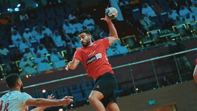 تفاصيل انتقال عبد الرحمن فيصل لاعب يد الأهلي إلى باريس سان جيرمان