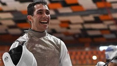 وزير الرياضة يهنئ محمد حمزة بفضية كأس العالم لسلاح الشيش باليابان