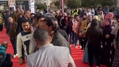 إقبال كبير من المواطنين على اللجان الانتخابية في التجمع الخامس ومصر الجديدة | بث مباشر