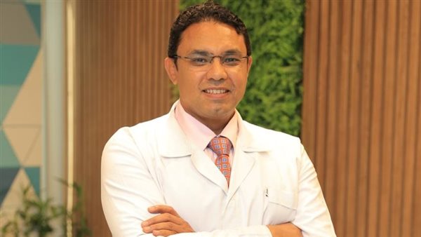 الدكتور عمرو سعيد