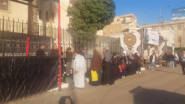 زحام على اللجان الانتخابية