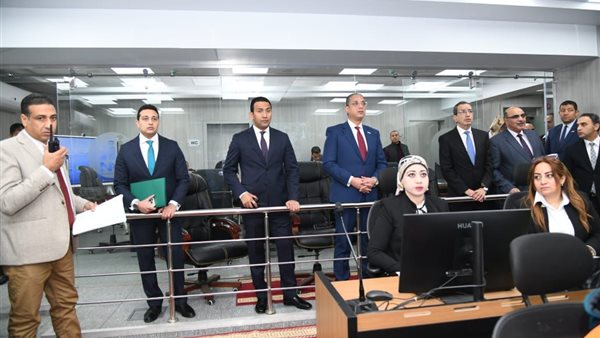 محافظ الفيوم يتابع