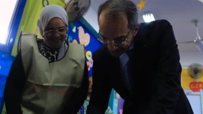 وزير الاتصالات يدلي بصوته في الانتخابات الرئاسية 2024 بالشيخ زايد