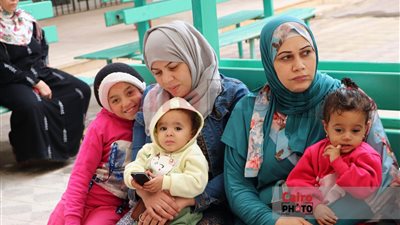 انتخابات مصر برعاية سيداتها.. المصريات يضعن بصمتهن أمام لجان الانتخابات الرئاسية 