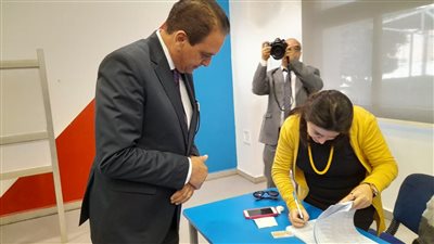 وزير الدولة للشئون النيابية يدلي بصوته الانتخابي في الرحاب