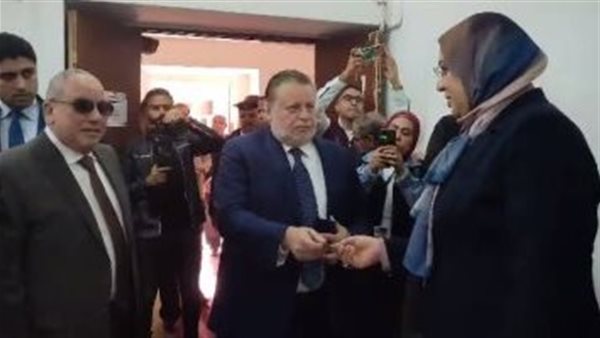 محافظ البنك المركزي