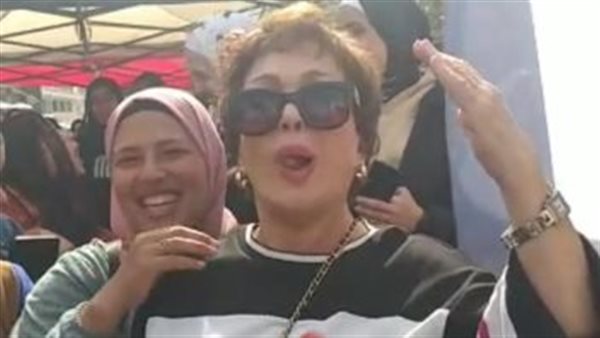 الفنانة لبلبة